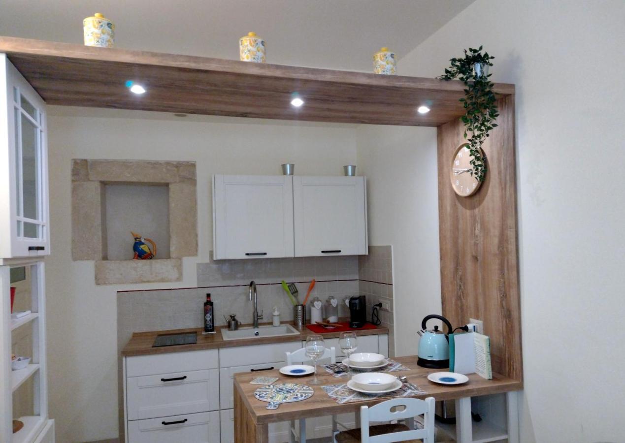 Ragusa Exclusive Flat With Terrace & Bbq ภายนอก รูปภาพ